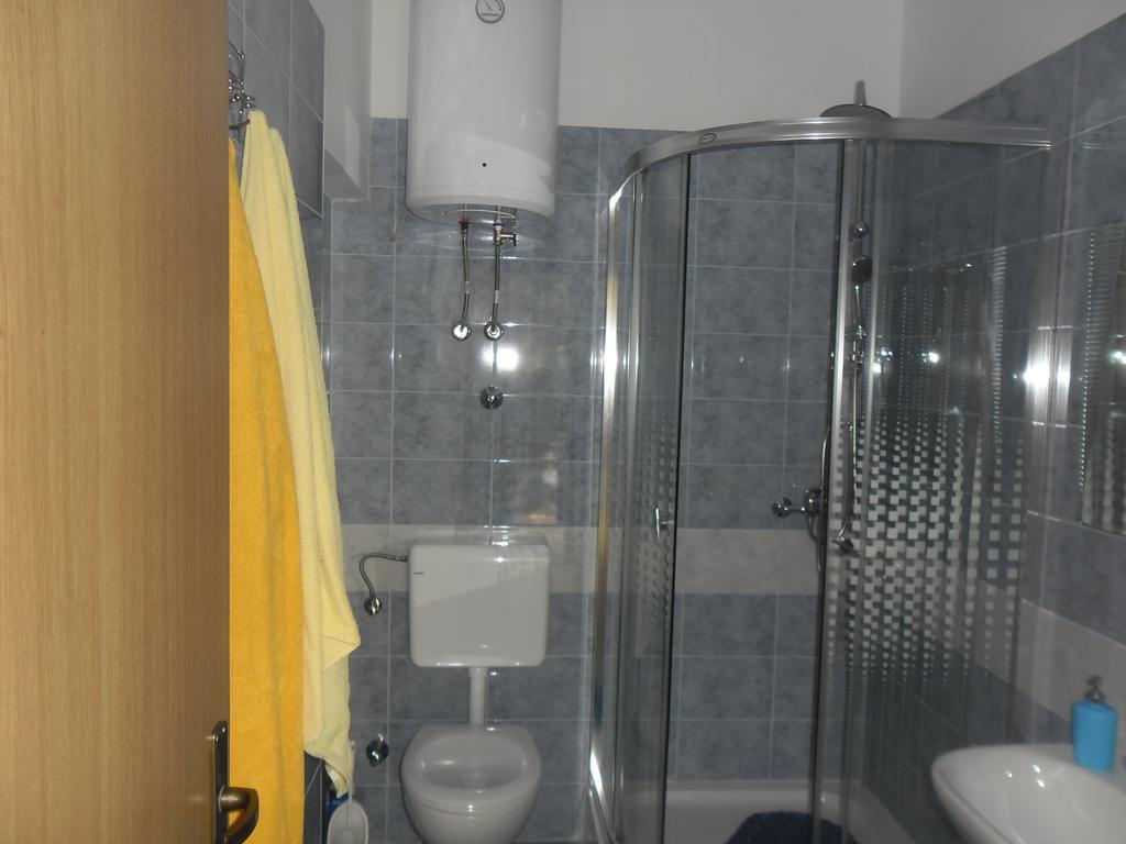 Apartments Krajici Kastela Exterior photo