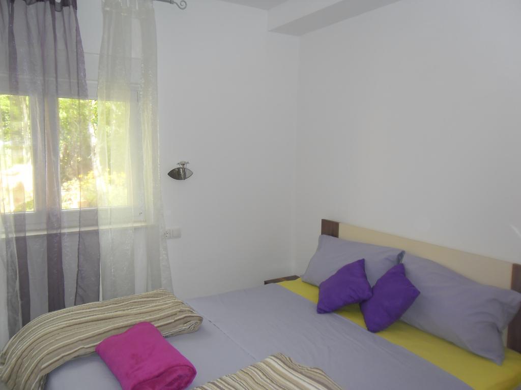 Apartments Krajici Kastela Exterior photo